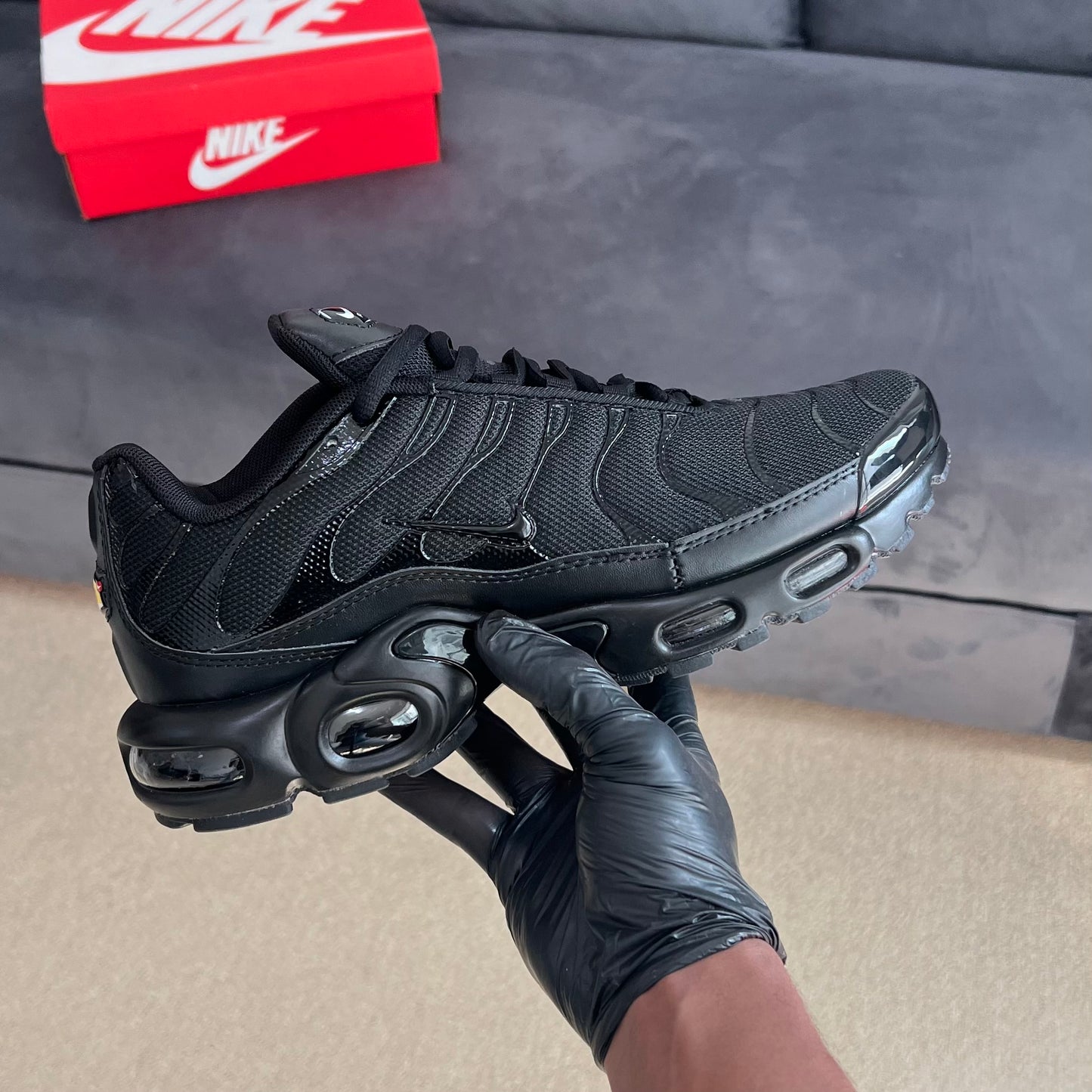 Nike Air Max Plus “Triple Black” (Master Quality)