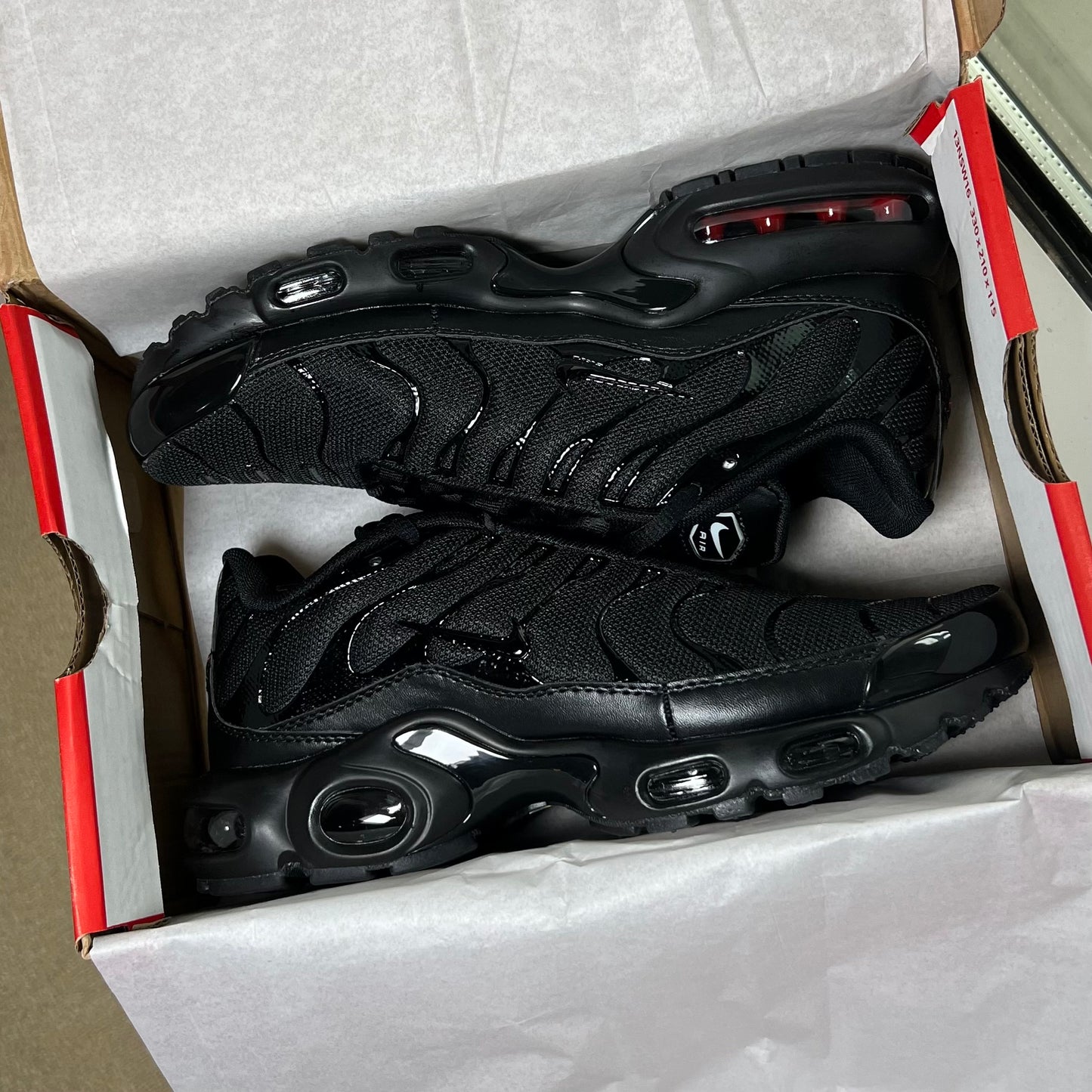 Nike Air Max Plus “Triple Black” (Master Quality)