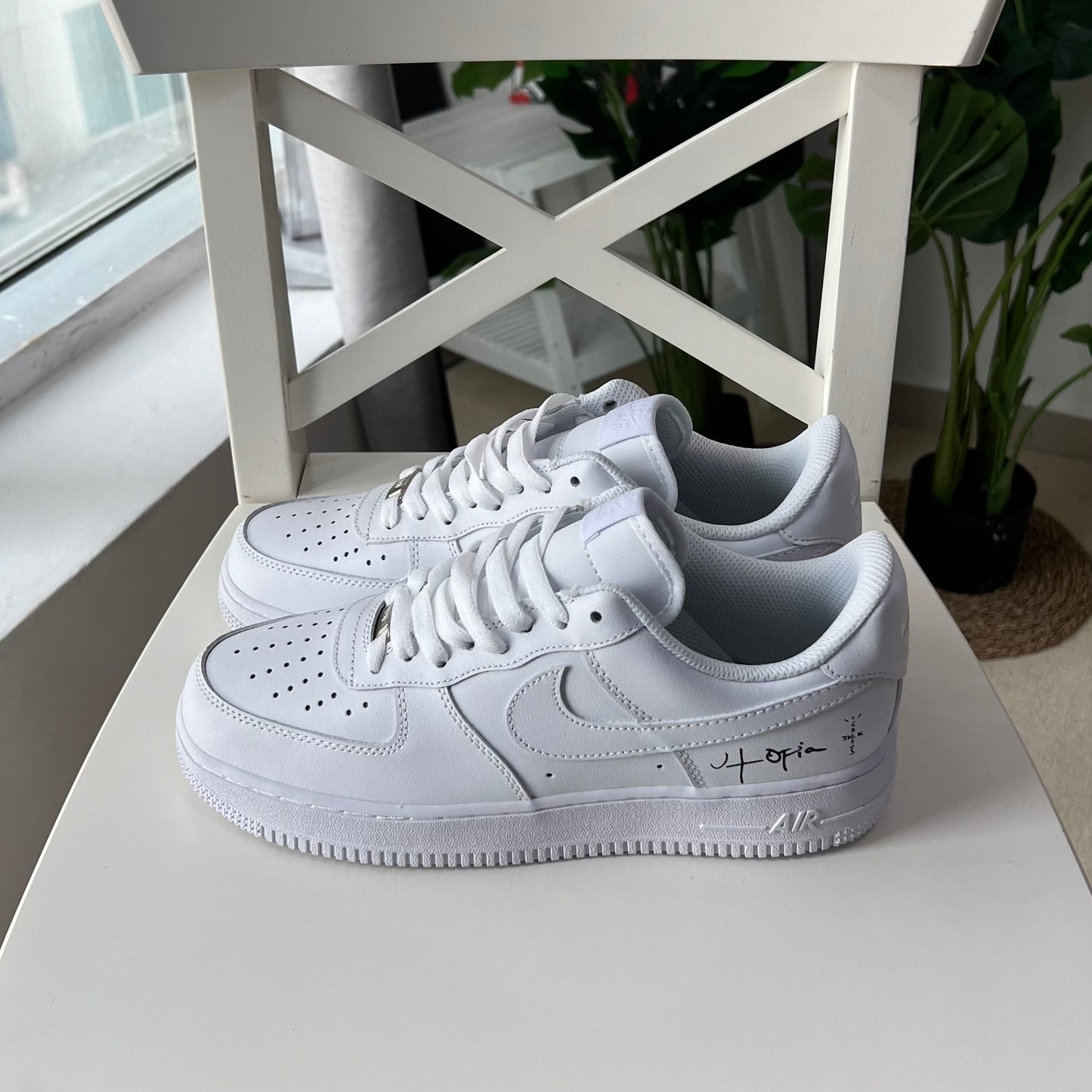 Travis Scott x Air Force 1 “Utopia Edition” (Master Quality)