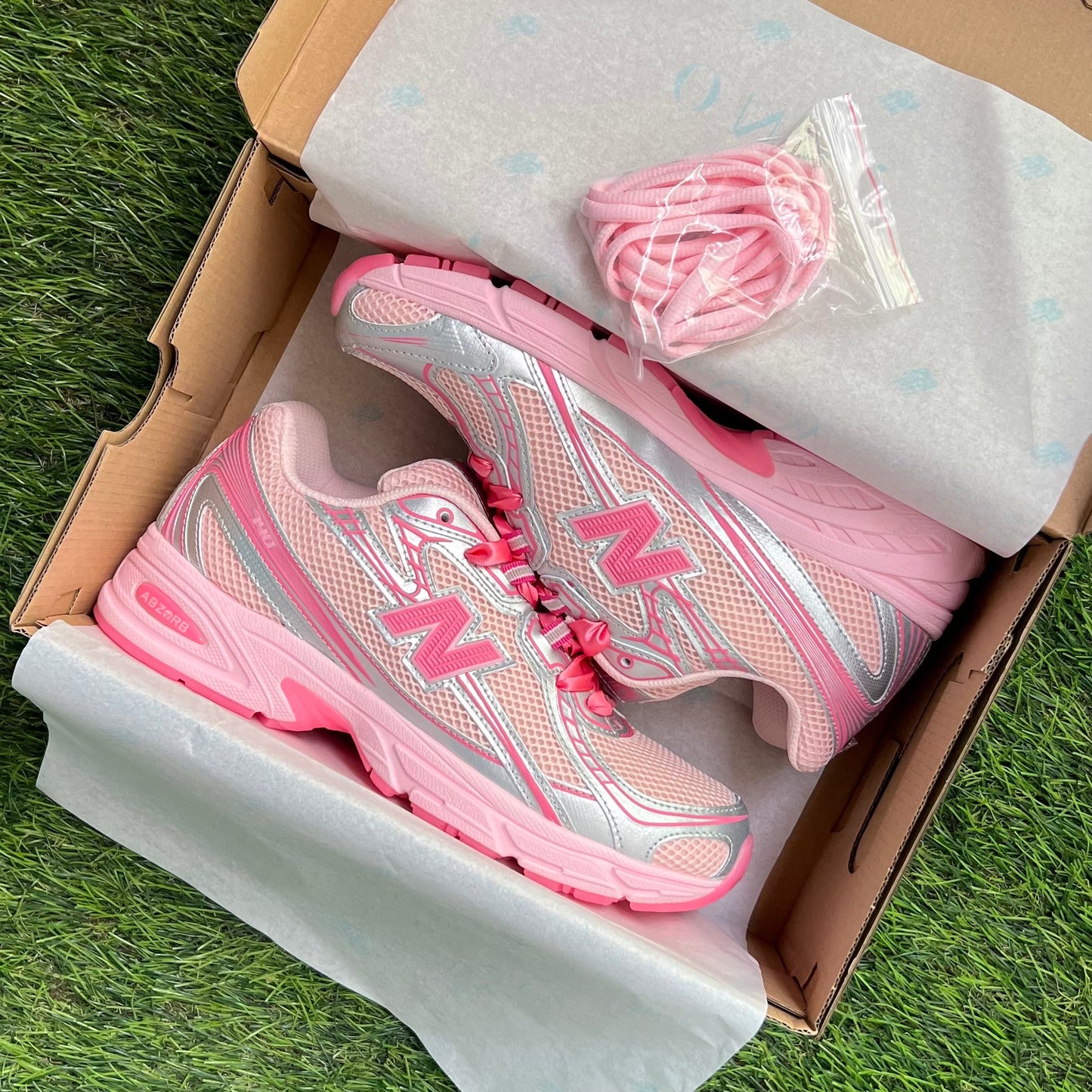 New Balance 740 “Atoms Pink Vacation” (Master Quality)
