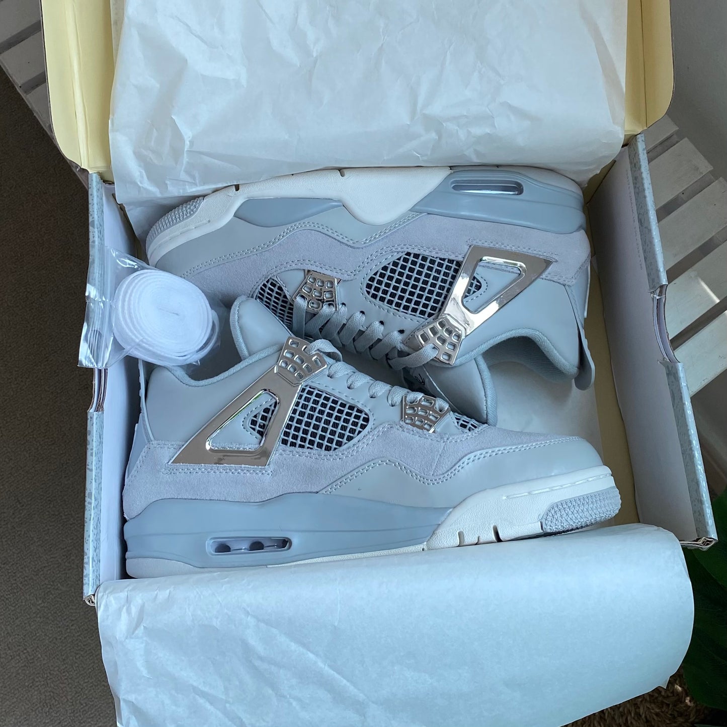 Air Jordan 4 “Frozen Moment” (MASTER QUALITY)