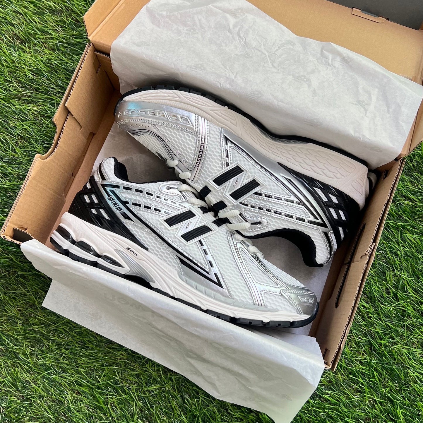New Balance 1906R “Metallic Silver” (Master Quality)