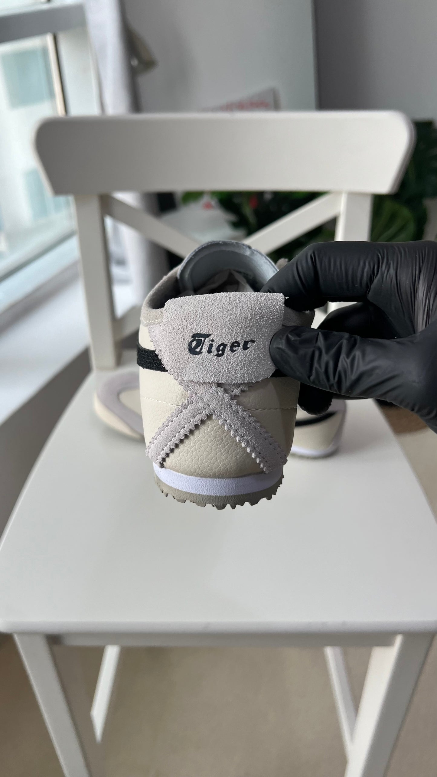 Onitsuka Tiger Mexico “White black” (Master Quality)