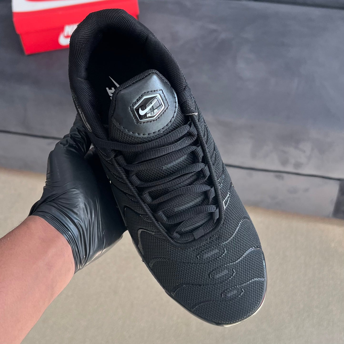 Nike Air Max Plus “Triple Black” (Master Quality)