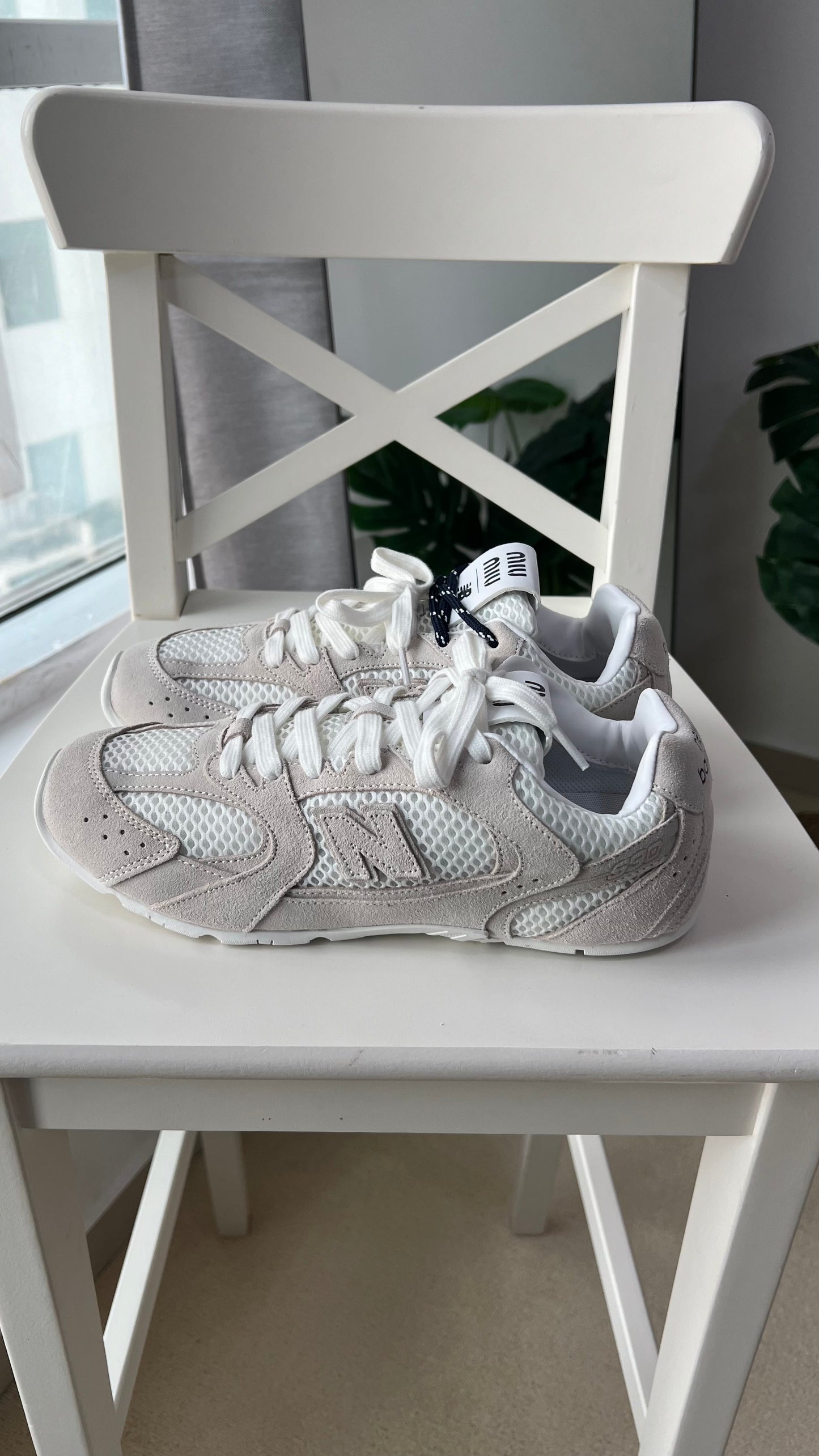 Miu Miu x New Balance 530 SL “White”