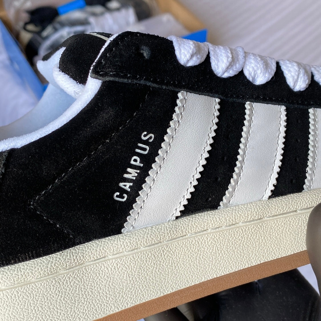 Adidas Campus 00s “Core Black” (Master Quality)