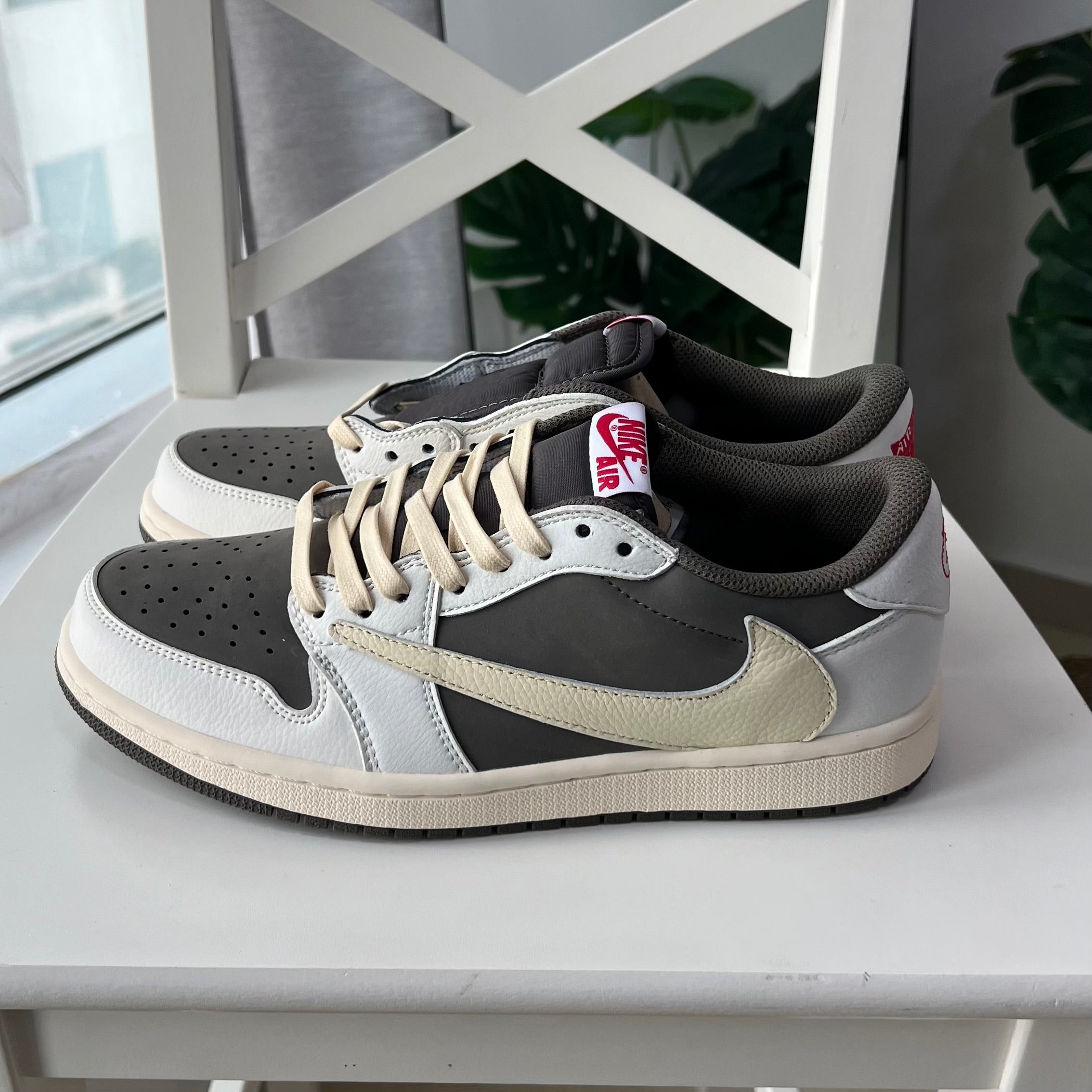 Travis Scott (Master Quality) – SneakerLab