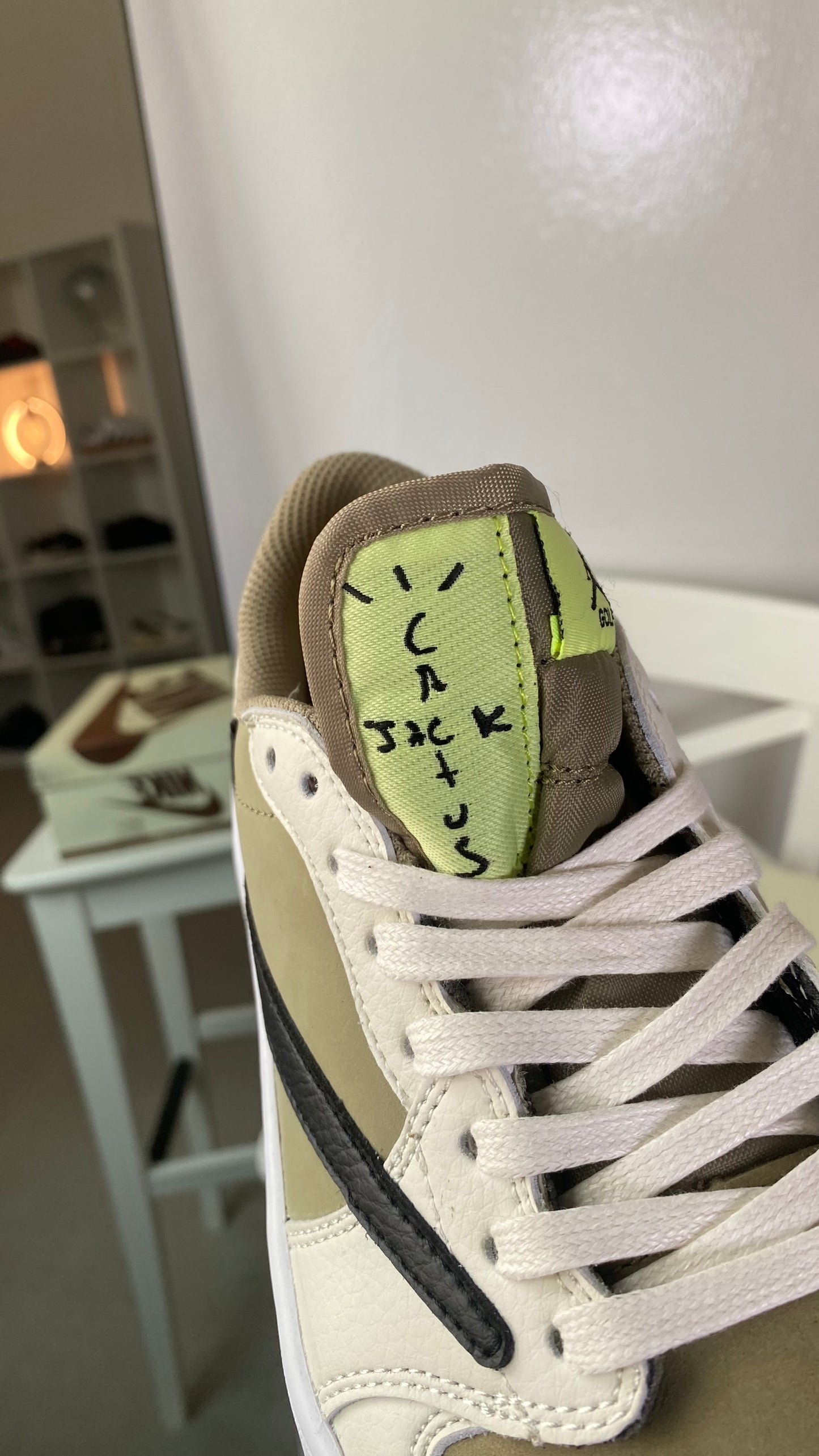 Travis Scott x Jordan 1 Low Golf “Neutral Olive” (Master Quality)