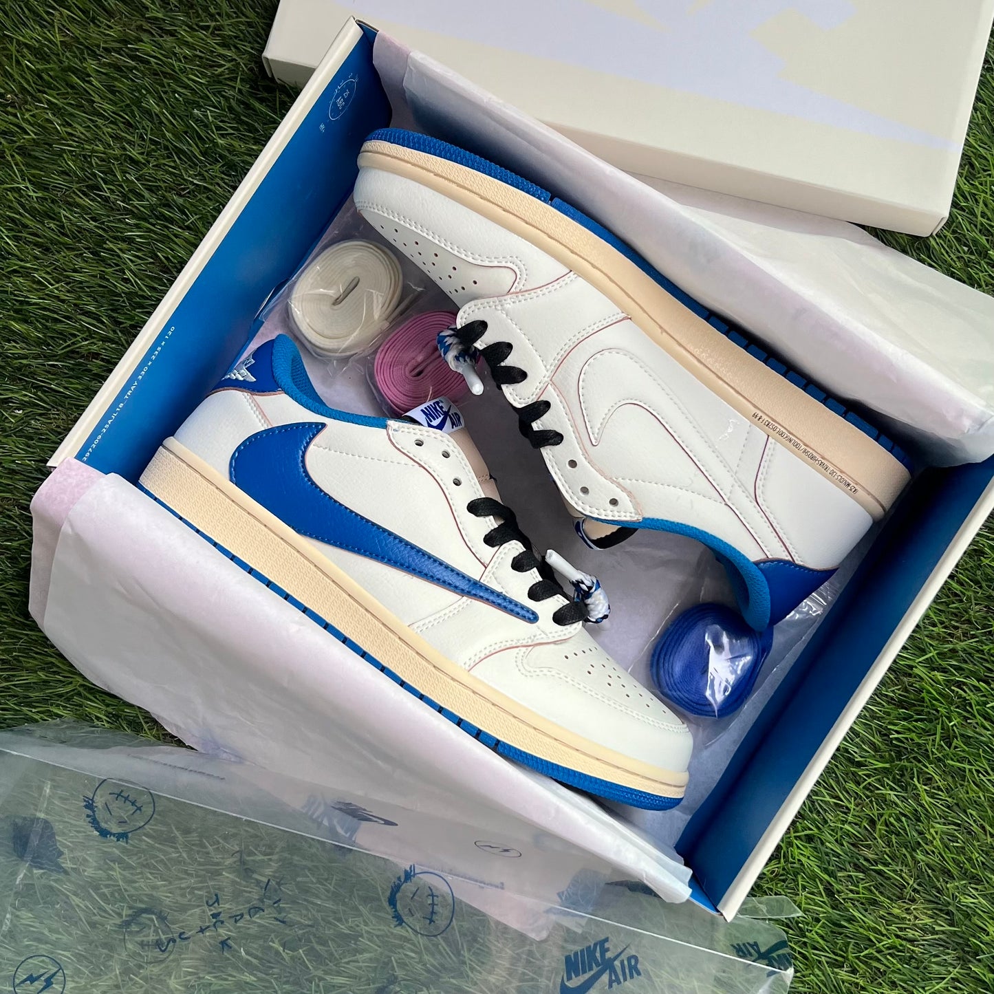 Air Jordan 1 Low x Travis Scott x Fragment “Sail Military Blue”
 (Master Quality)
