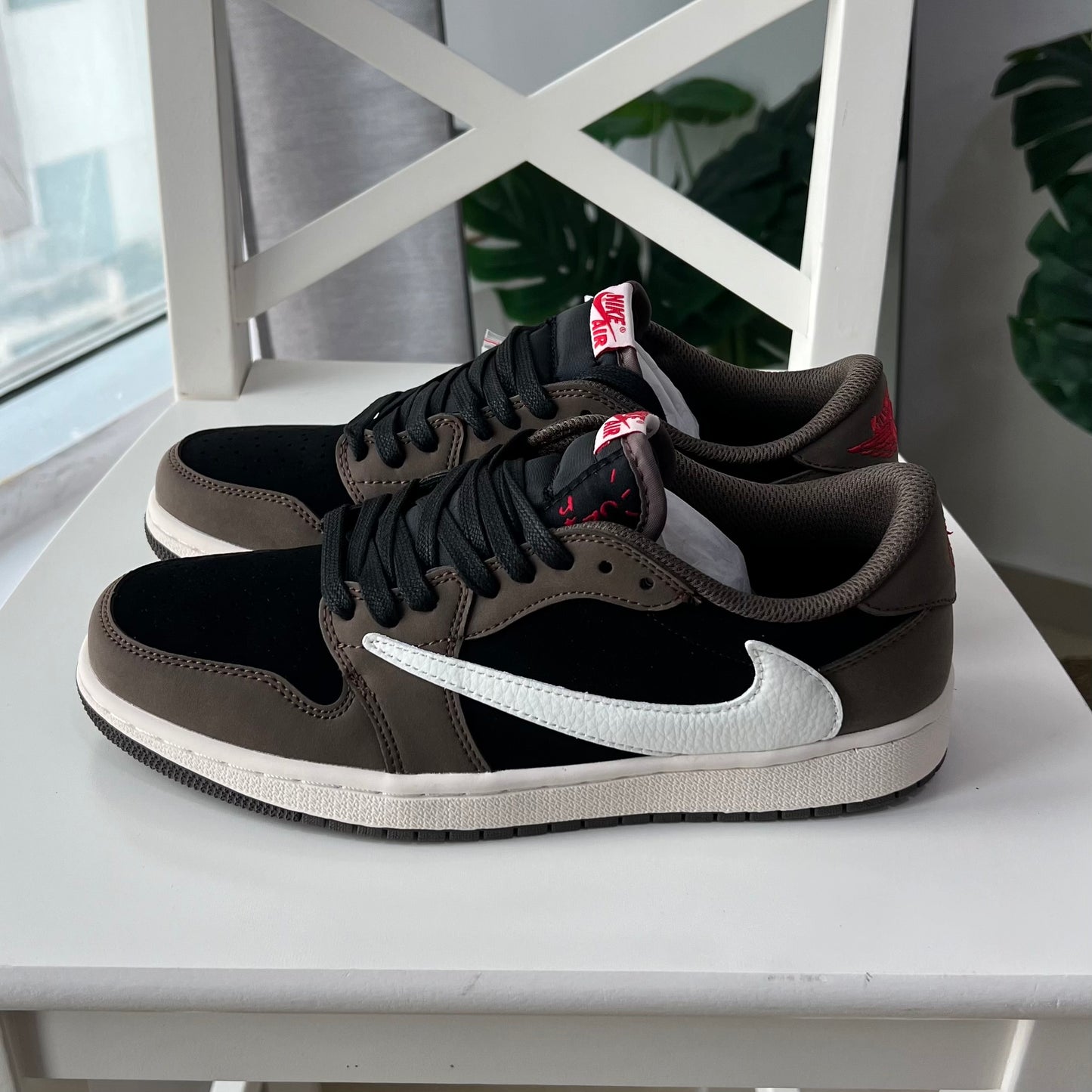 Travis Scott x Jordan 1 Low “Mocha” (Master Quality)