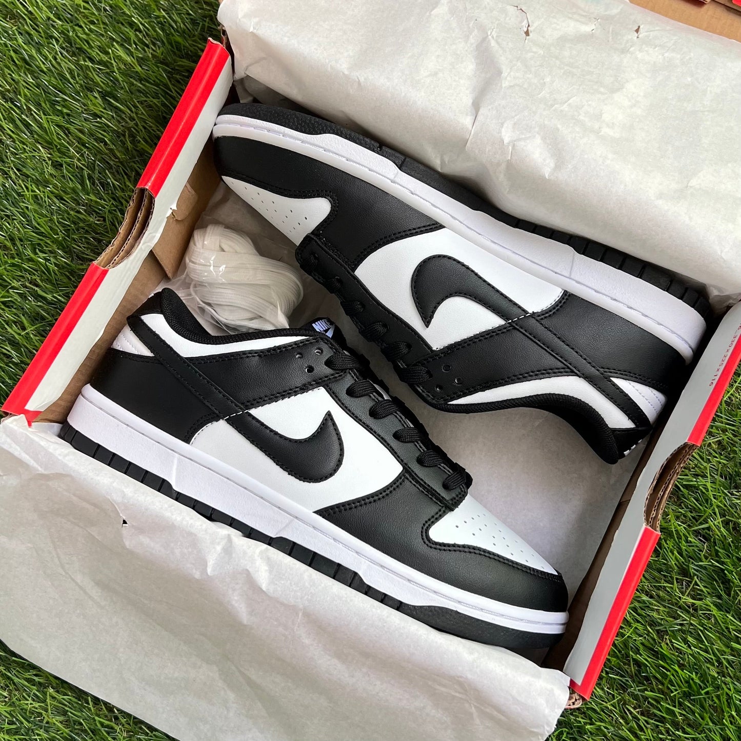 Nike Dunk Low “Panda” (Master Quality)